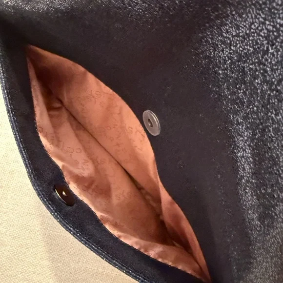 Stella McCartney Falabella  Navy Metallic Fringe Clutch with original tags - Picture 5 of 15